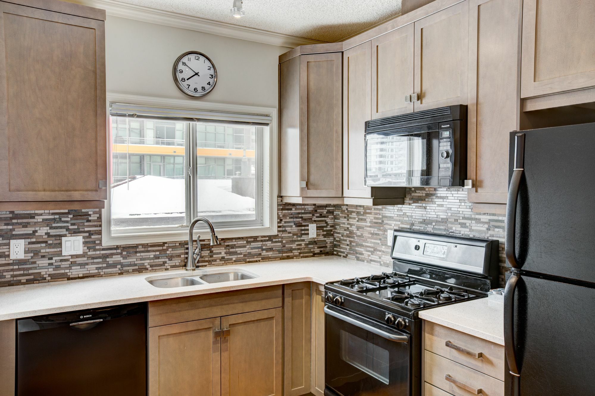Suite Digs - Genesis YYC Buitenkant foto